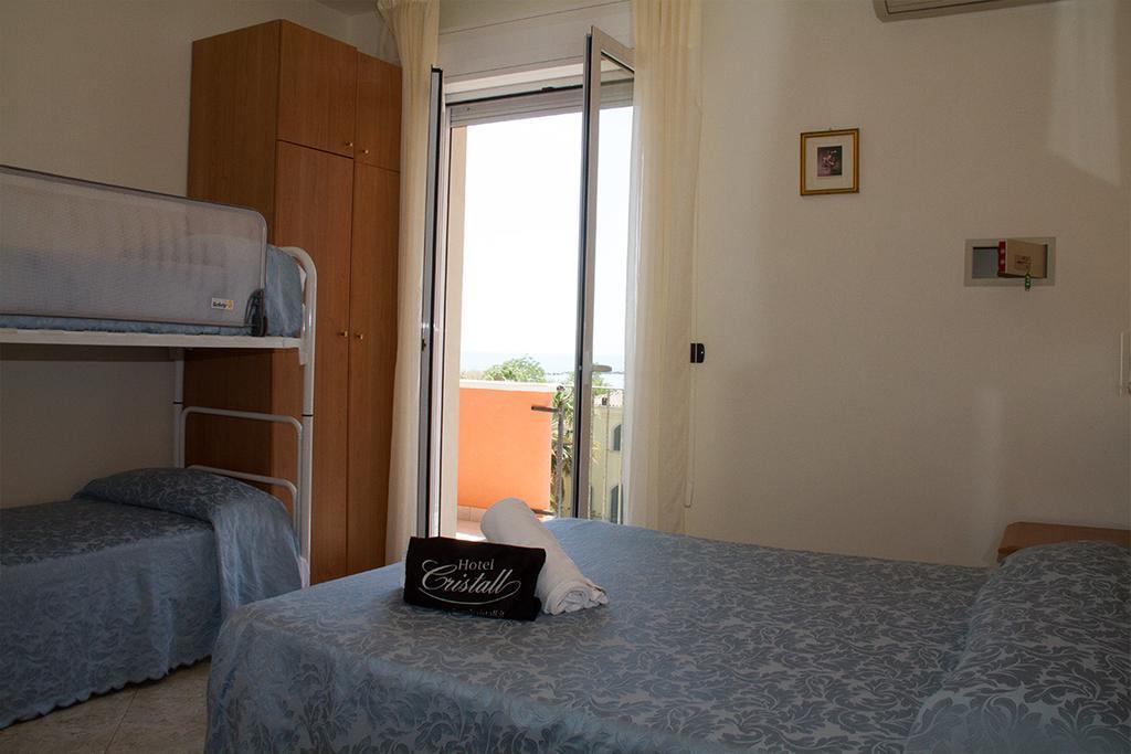 Hotel Cristall San Benedetto del Tronto Exterior photo